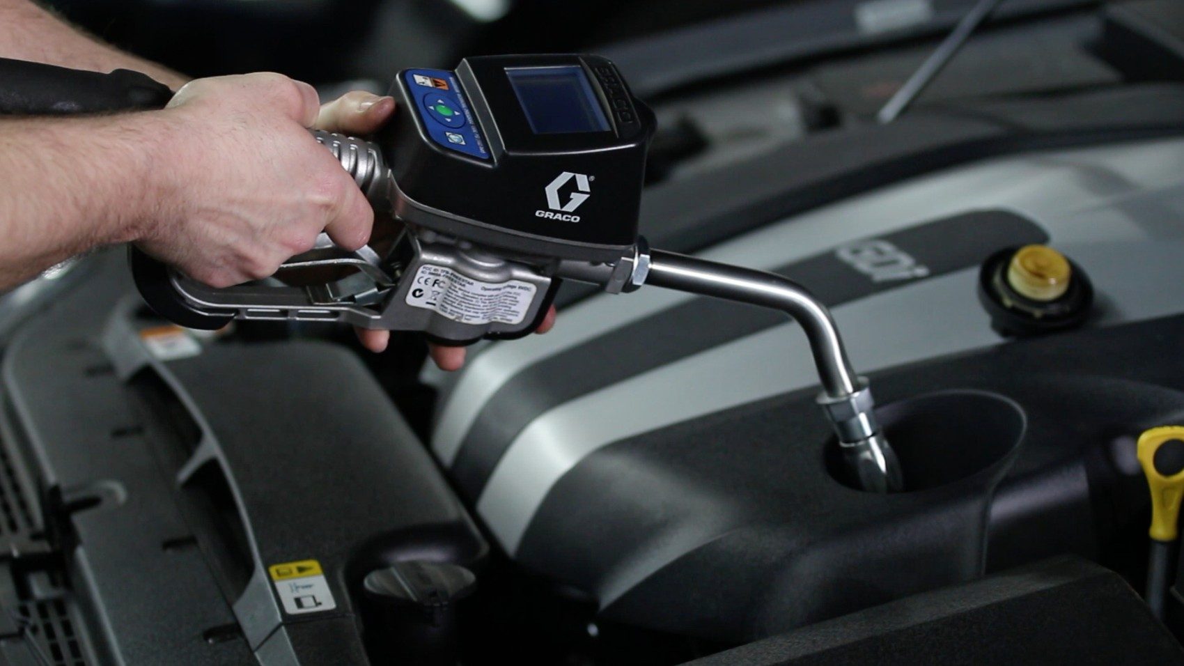 Hyundai - Fluids Oil Pour